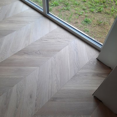 FertigDeska Chevron Dab Bianco 6